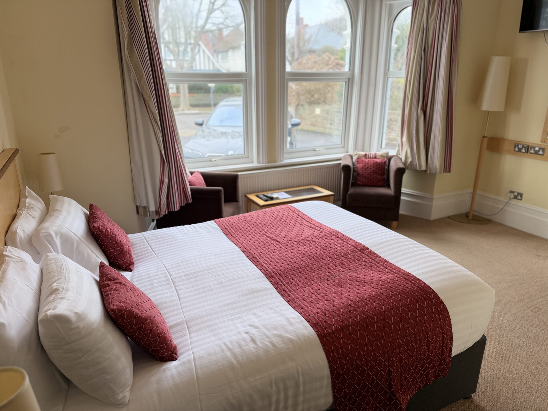 Windsor house hotel King room